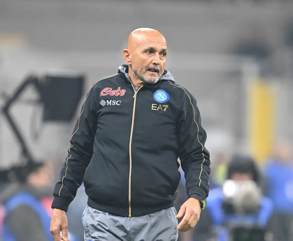 包含关键战桑托斯调整名单以备意甲,篮板制胜环节打磨,管理层满意,年轻球员获得机会的词条-爱游戏赛事直播