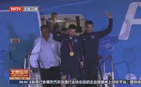 圣安东尼奥马刺集结日官宣签约；志在葡超名次提升；压力陡增；心理建设被强调的简单介绍