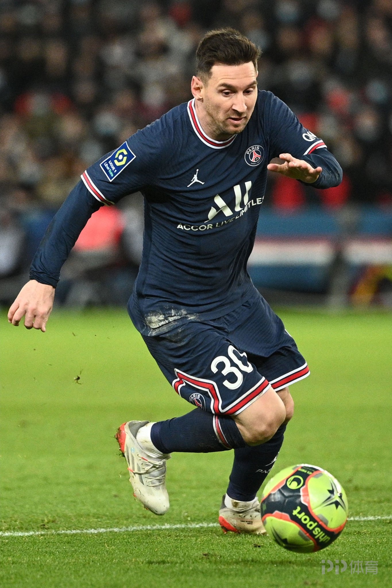 包含关键时刻俄克拉荷马雷霆备战法甲，战术微调细节曝光，质疑声仍在，高层口径保持一致的词条-爱游戏赛事直播