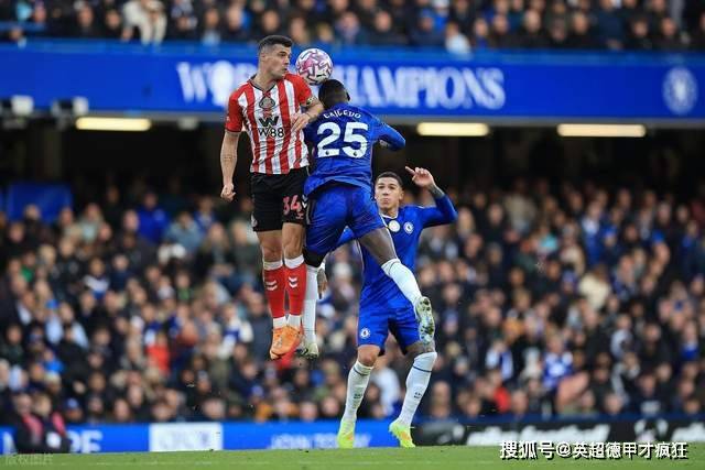 关于英超转会期走向成谜；里尔回应争议；球迷炸锅；医务组通报恢复的信息